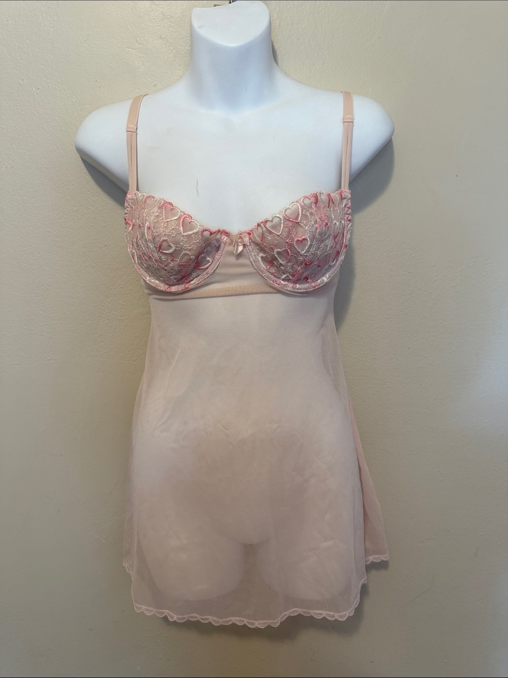 Gilligan & O'Malley Light Pink Lace-Embroidered Babydoll Chemise
